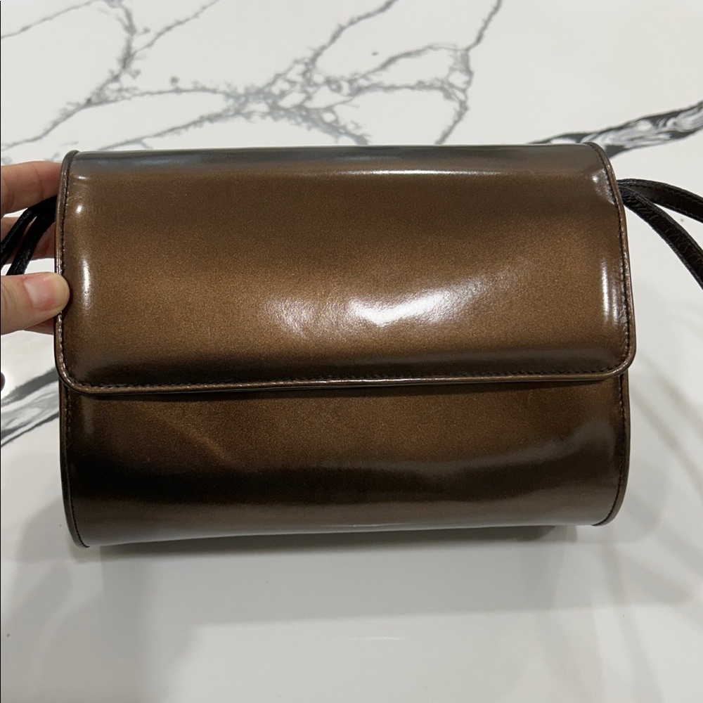 SALVATORE FERRAGAMO Leather Barrel Bag - Picture 2 of 12